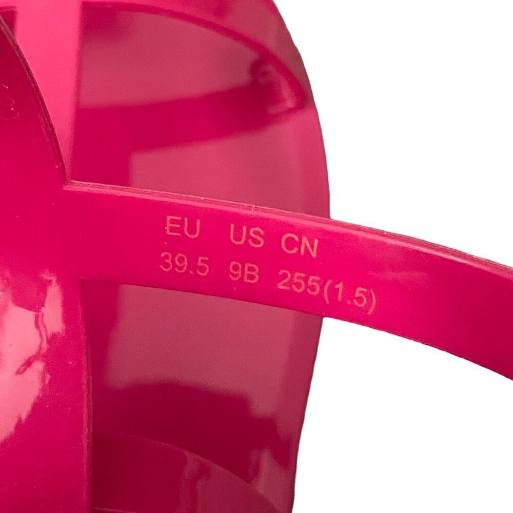 Stuart Weitzman Jelly Sandals Size 9 Mellie Hot Pink Rubber Ankle T-Strap Resort - Picture 9 of 12